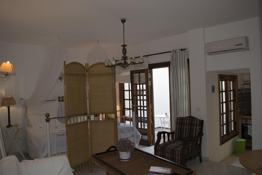 Roditses Beach Sea Front Apartments Sisam Dış mekan fotoğraf