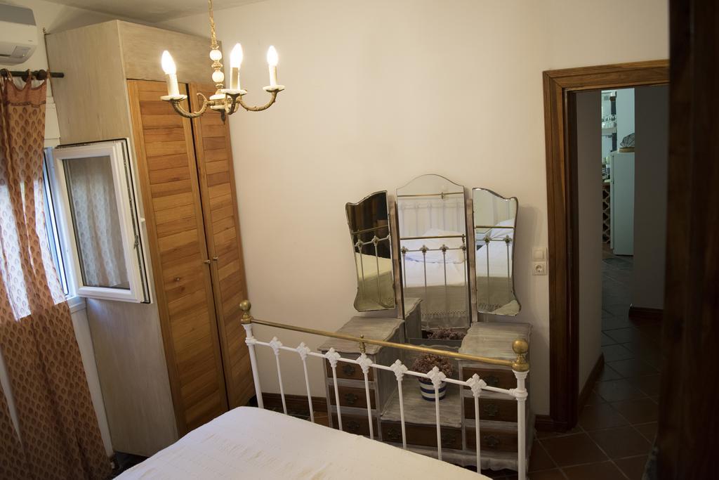 Roditses Beach Sea Front Apartments Sisam Dış mekan fotoğraf